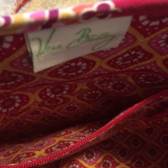 Vera Bradley Crossbody Bag - Picture 4 of 11